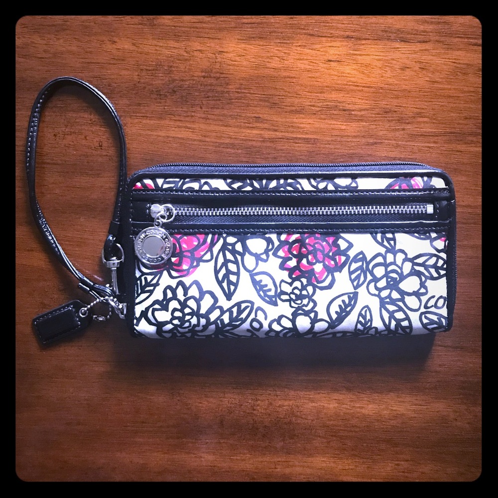 Authentic coach wallet wristlet